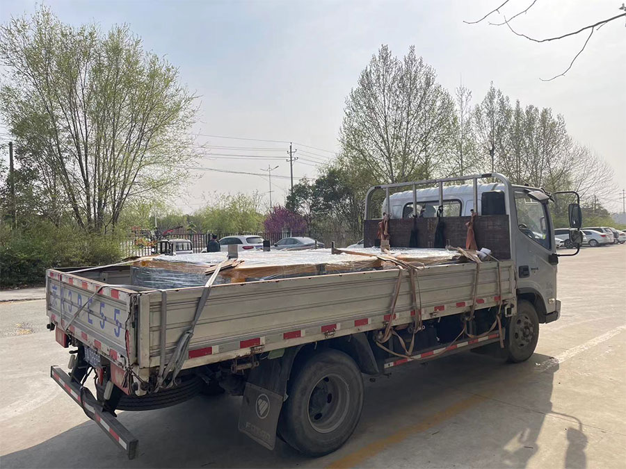 2臺(tái)舵輪車已發(fā)車--修過.jpg